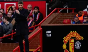 Michael Carrick Persiapkan Manchester United untuk Bursa Transfer yang Berpotensi Membuat Sejarah