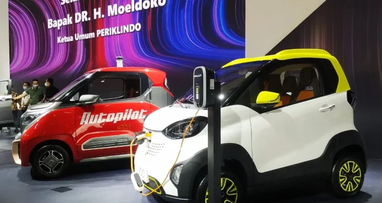 Moeldoko Dukung Subsidi Mobil Listrik untuk Meningkatkan Penggunaan Energi Terbarukan