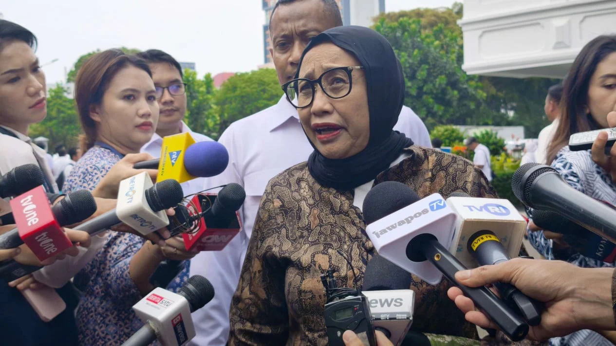 Nanik S Deyang: Dari Jurnalis Hingga Kepala BGN, Menghadapi Tantangan Korupsi MBG