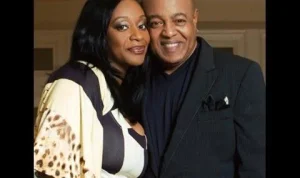 Peabo Bryson Meninggal Dunia: Mengenang Penyanyi Legendaris di Balik Soundtrack Disney