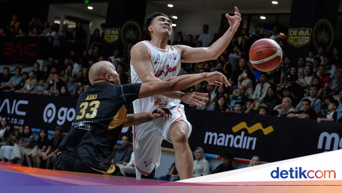 Pelita Jaya Bangkit, Dewa United Terpuruk di Semifinal IBL 2026