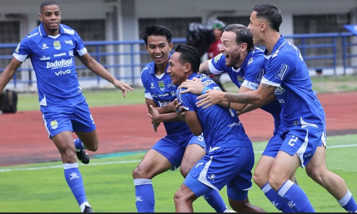 Persib Bandung Juara Super League 2025-2026: Gelar Ketiga Berturut-Turut dan Bonus Rp 1 Miliar