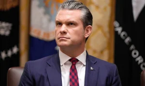 Pete Hegseth Dituduh Diskriminatif, Memblokir Promosi Perwira Wanita dan Hitam di Angkatan Laut