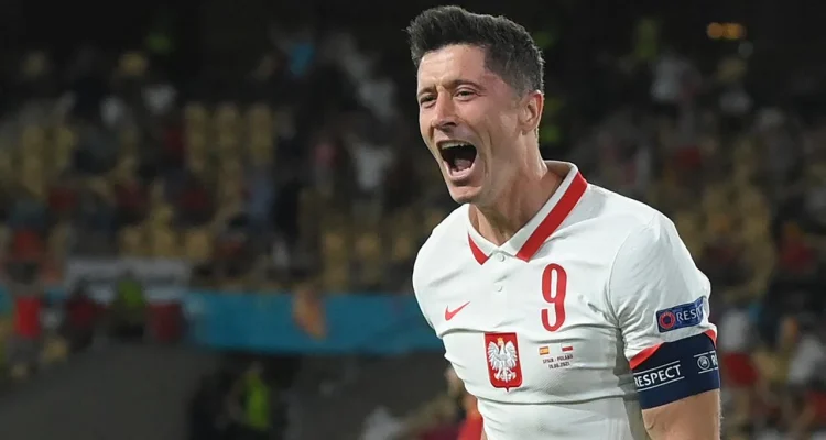 Polandia vs Nigeria Berakhir Imbang 2-2, Duel Sengit di Warsawa