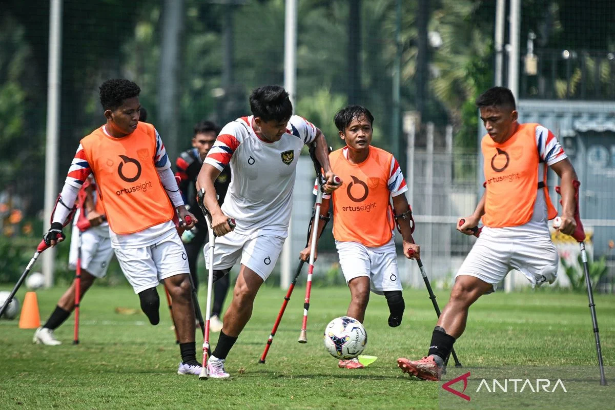 Rafael Benítez dan Dunia Sepak Bola: Antara Politik dan Olahraga