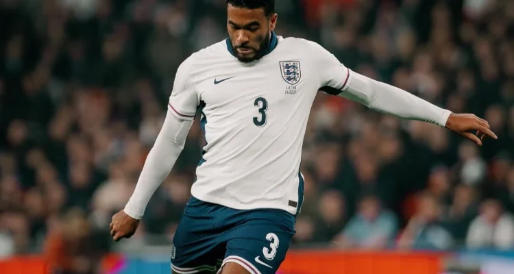 Reece James dan Dunia Sepak Bola: Mengenal Pemain dan Pasangannya