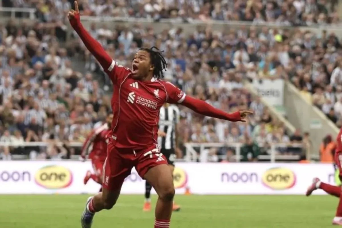 Rio Ngumoha Membuat Debut Impian di Tim Senior Inggris, Tapi Tidak Bisa Bermain di Piala Dunia