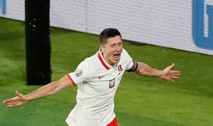 Robert Lewandowski: Striker Polandia yang Menginspirasi