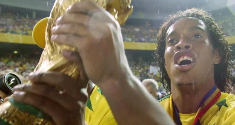Ronaldinho Menolak Tua: Legenda Brasil Hadiri Piala Dunia 2026 dan Siap Comeback