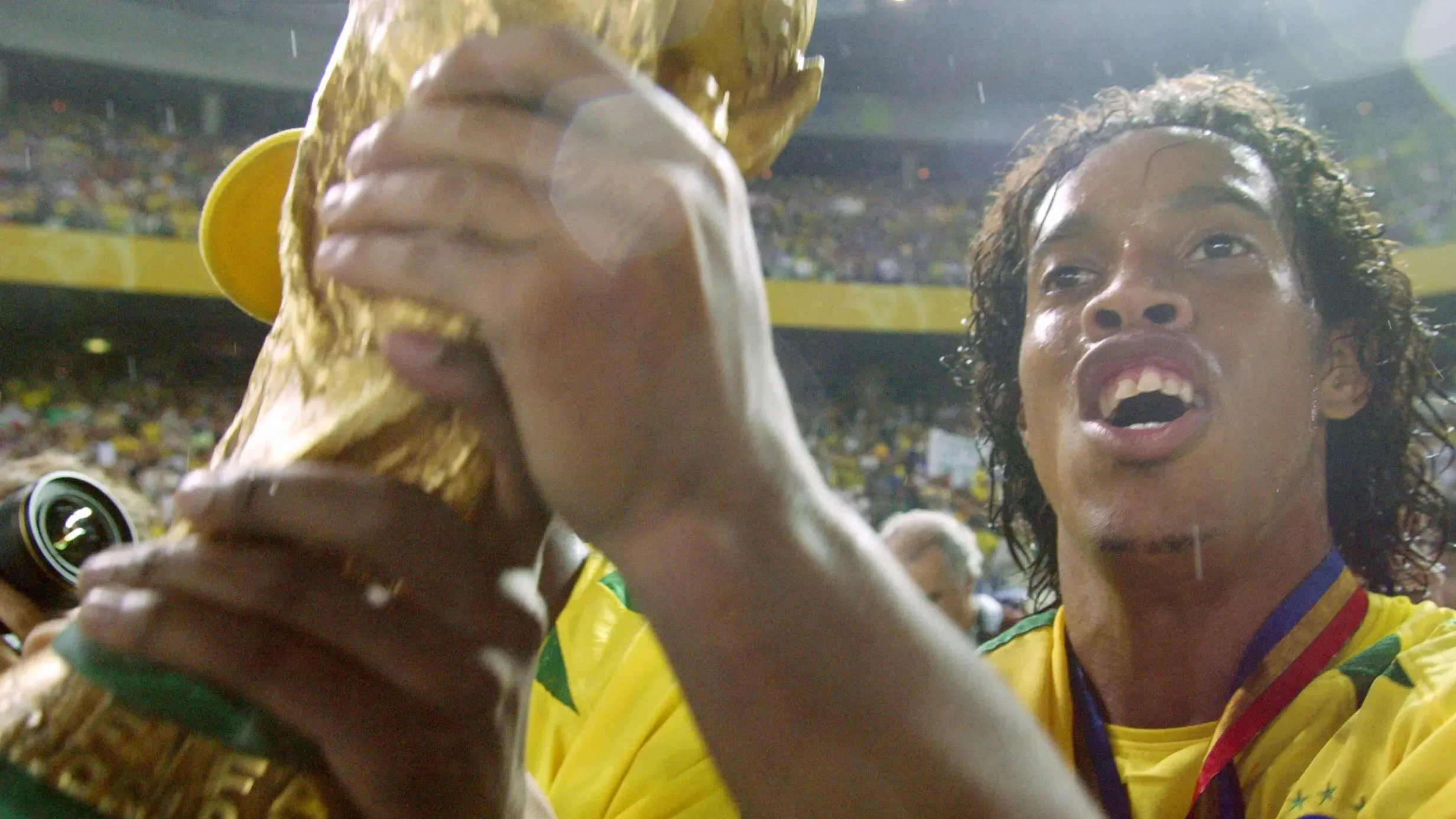 Ronaldinho Menolak Tua: Legenda Brasil Hadiri Piala Dunia 2026 dan Siap Comeback
