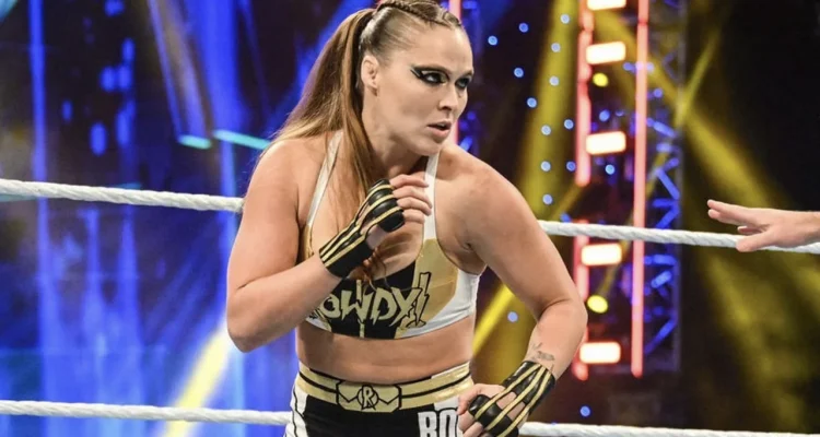 Ronda Rousey Dibuat Bungkam oleh Matt Brown, Sementara Kenny Dalglish Menghadapi Perjuangan Melawan Kanker