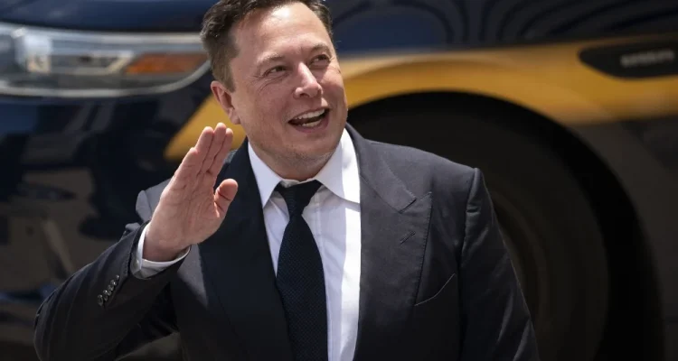 Saham dan Ekonomi: Elon Musk Raih Triliunan Rupiah dari IPO SpaceX