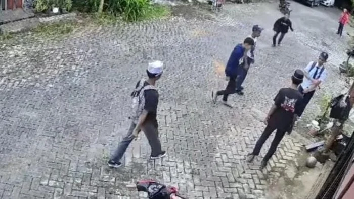 Siswi SMP di Makassar Terseret Motor Saat Dijambret, Ini Detik-detik Kejadian