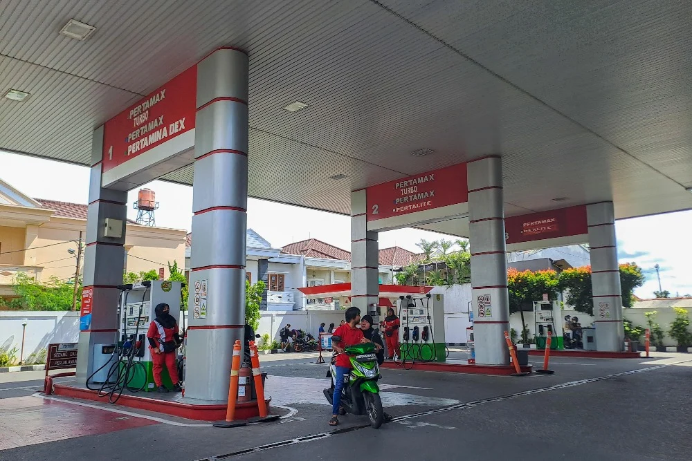 Stasiun Pengisian Bahan Bakar Menghadapi Tantangan Keamanan dan Kelangkaan