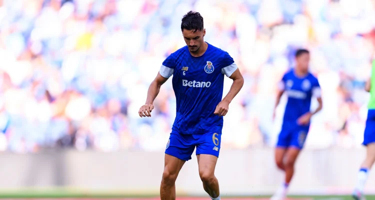Stephen Eustáquio: Pemain Kunci FC Porto dan Kapten Tim Nasional Kanada