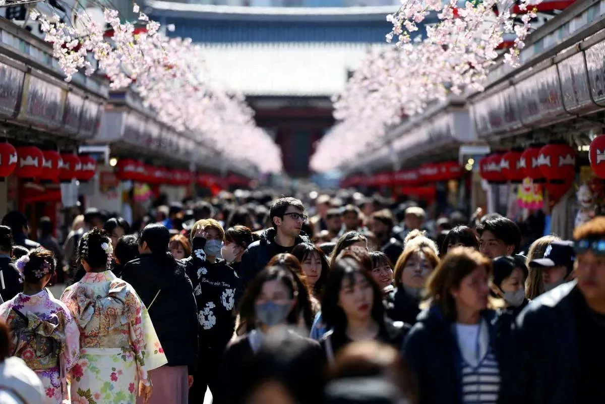 Suku Bunga Jepang Diprediksi Meningkat, Dampaknya terhadap Ekonomi Global