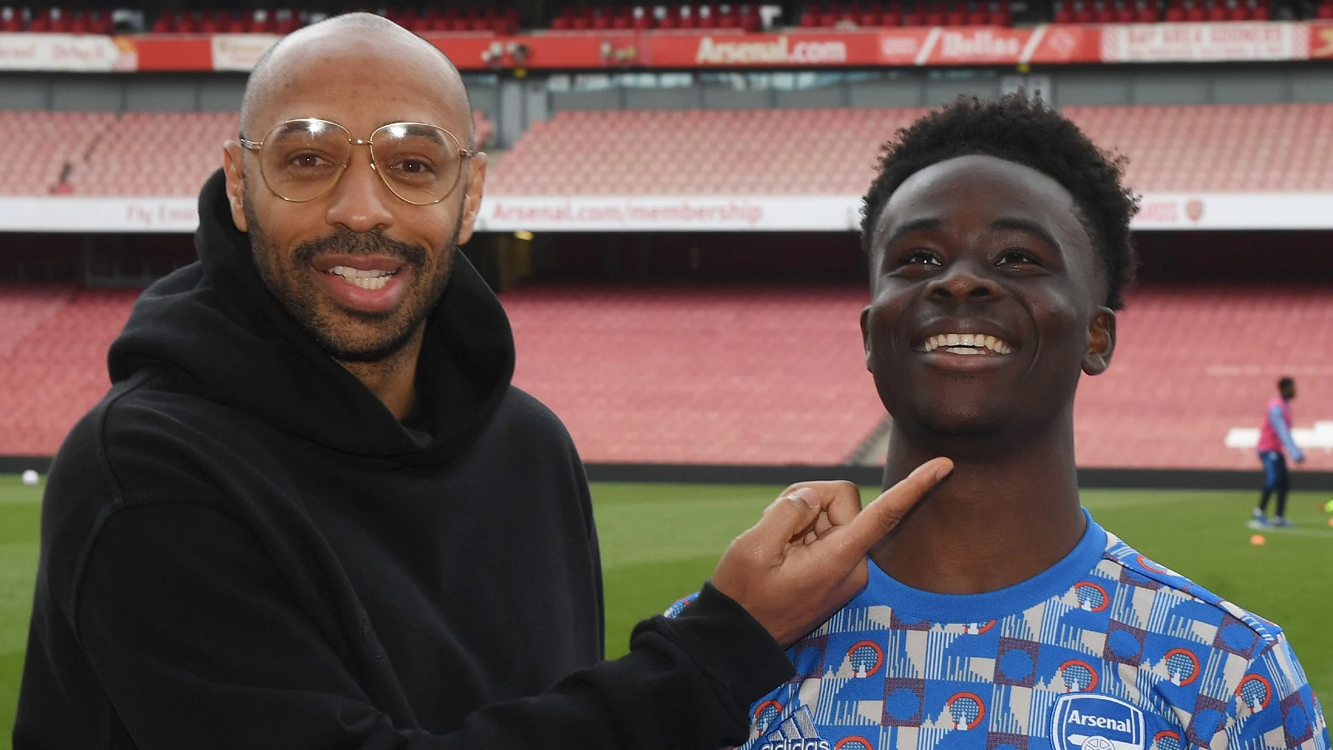 Thierry Henry Dukung Karir Bukayo Saka Lewat Dokumenter Baru