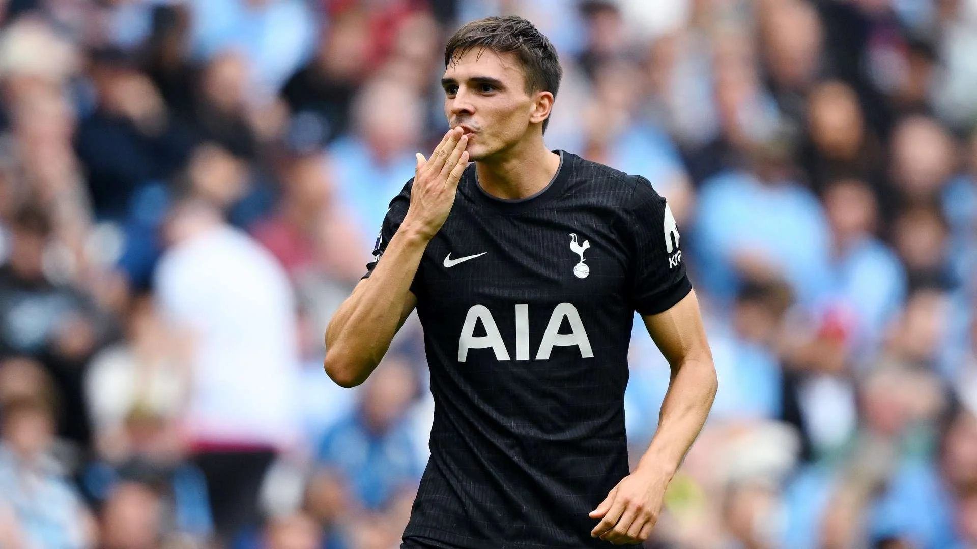 Tottenham Hotspur Hadapi Persaingan untuk Merekrut Joao Palhinha
