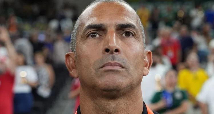 Tunisia Pecat Pelatih Sabri Lamouchi Setelah Kekalahan Telak dari Swedia di Piala Dunia 2026