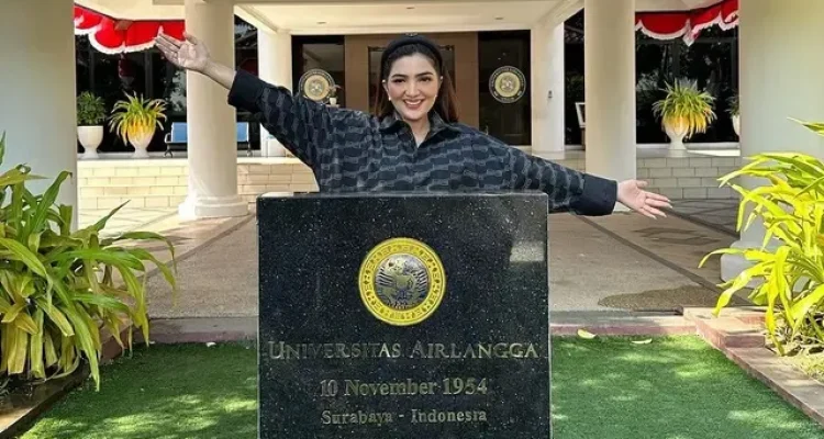 Universitas Airlangga Jadi Sorotan: Dari Wisuda Keluarga Ashanty hingga Kasus Video Mesum Mahasiswa