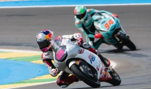 Veda Ega Pratama Mencuri Perhatian di Moto3 Ceko 2026, Finis Kelima Setelah Start dari Posisi ke-20
