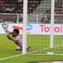 Vozinha, Sang Penjaga Gawang Cape Verde yang Menghebohkan Dunia Sepakbola