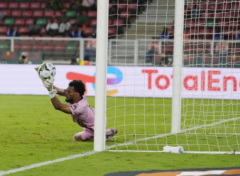Vozinha, Sang Penjaga Gawang Cape Verde yang Menghebohkan Dunia Sepakbola