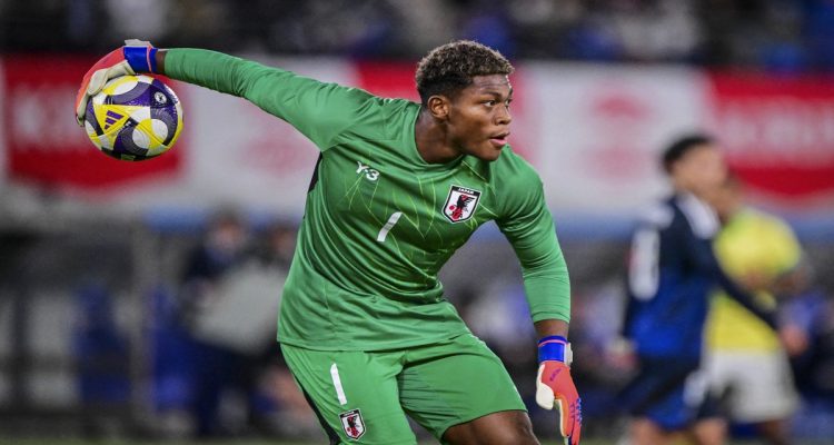Zion Suzuki, Penjaga Gawang Jepang yang Menghebohkan di Piala Dunia 2026