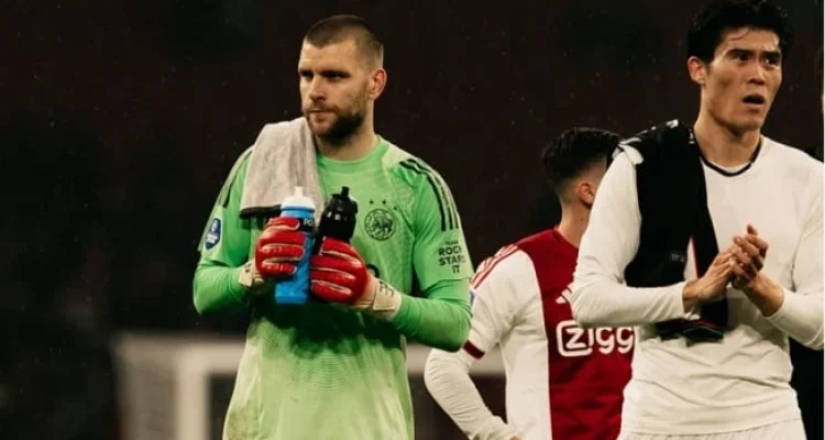 Ajax Amsterdam vs Burnley: Persaingan Sengit di Lapangan