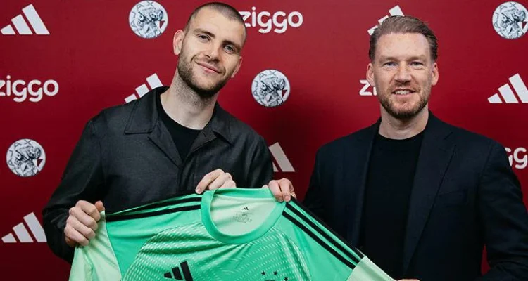 Ajax Siap Untuk Membuat Kesepakatan Dengan Beberapa Pemain Baru