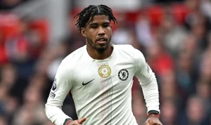 Andrey Santos Resmi Bergabung dengan Manchester United