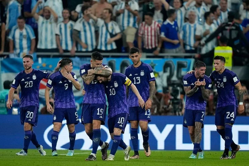 Argentina Tersentak, Tapi Lolos ke Babak 16 Besar Piala Dunia 2026