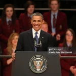 Barack Obama Kembali ke Belfast dengan Serangkaian Wawancara Langsung