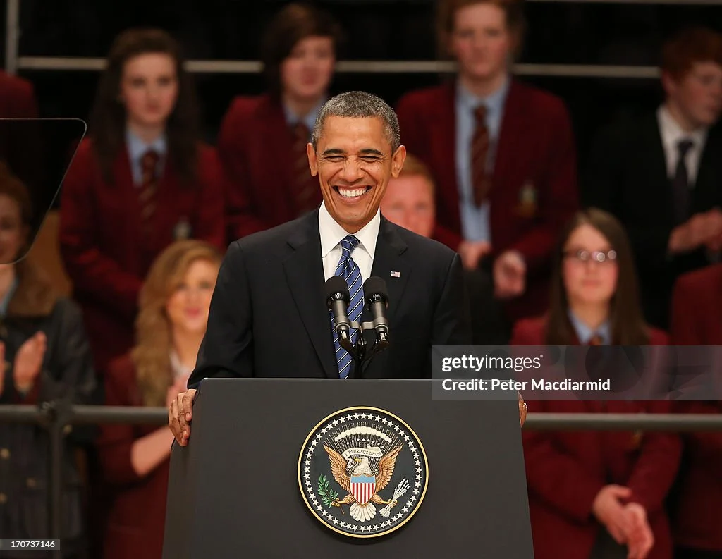 Barack Obama Kembali ke Belfast dengan Serangkaian Wawancara Langsung
