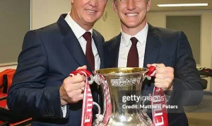 Bastian Schweinsteiger Sarankan Louis van Gaal Jadi Pelatih Tim Nasional Jerman