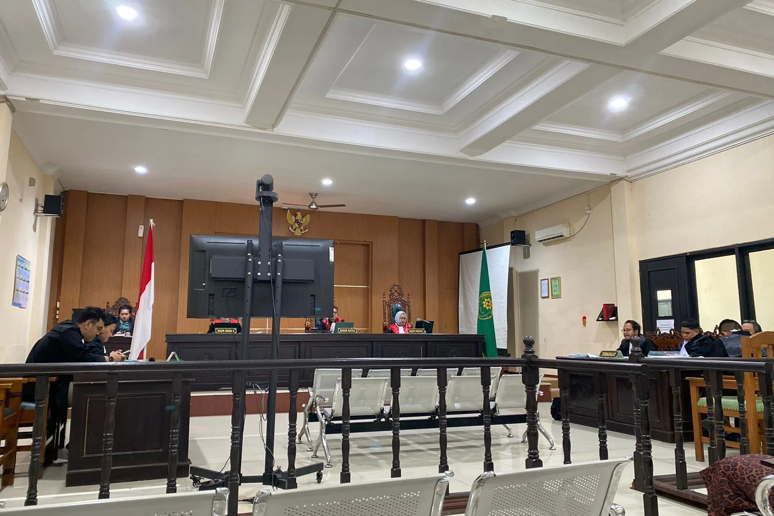 Beban Hukuman Pembunuhan Dicabut, David Francis Dibebaskan