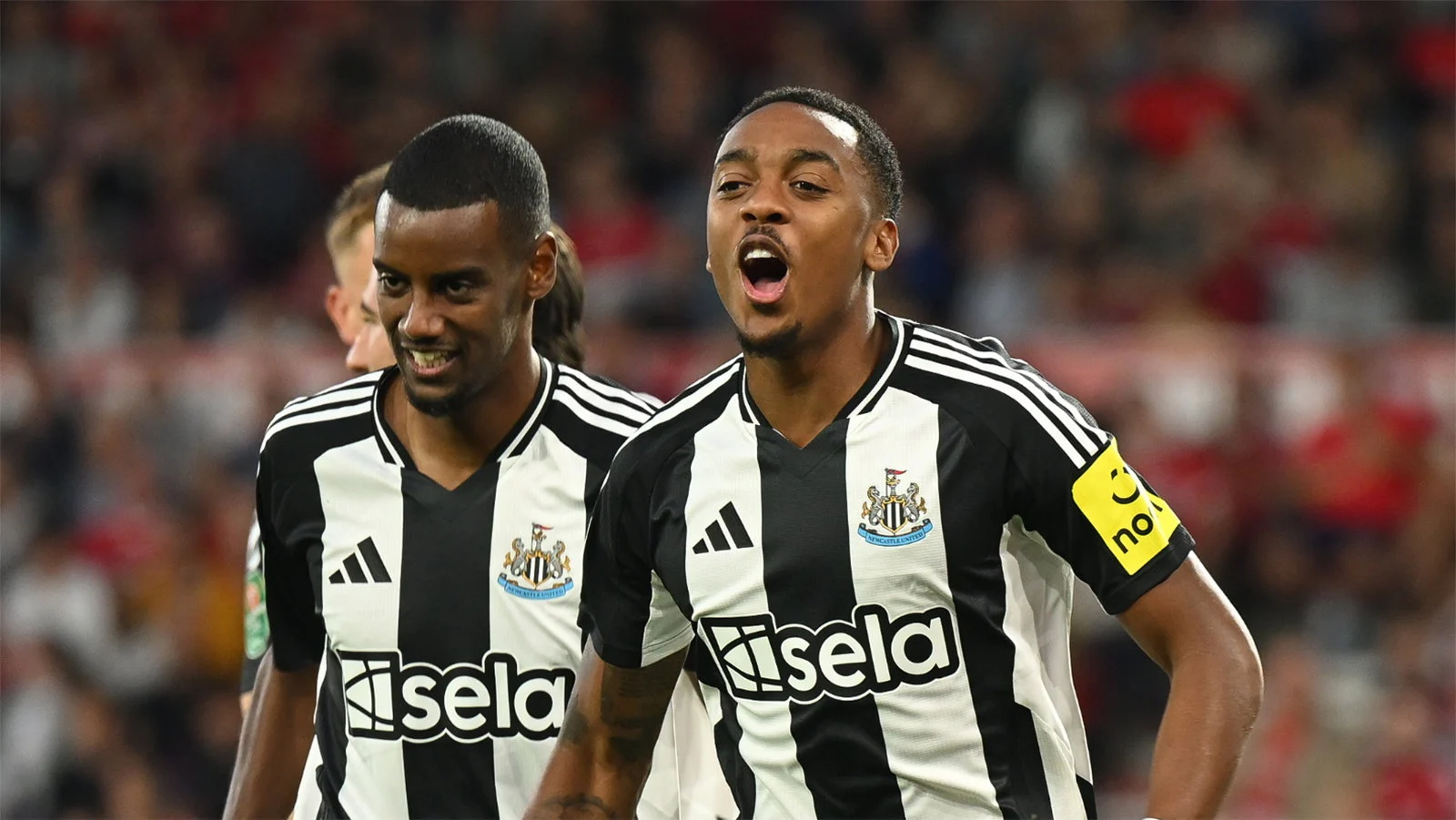 Besiktas Siap Menggaet Bintang Baru: Joe Willock dan Mohamed Salah