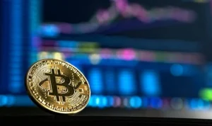 Bitcoin Menuju $53K? Deposit di Bursa Meningkat, Analis Peringatkan Volatilitas