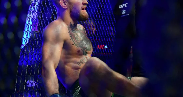 Conor McGregor Mengalami Cedera Parah, Karirnya di UFC Terancam Berakhir