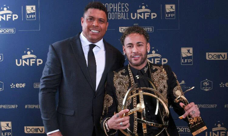 Cristiano Ronaldo dan Neymar Jr. Tidak Membawa Trofi Piala Dunia FIFA