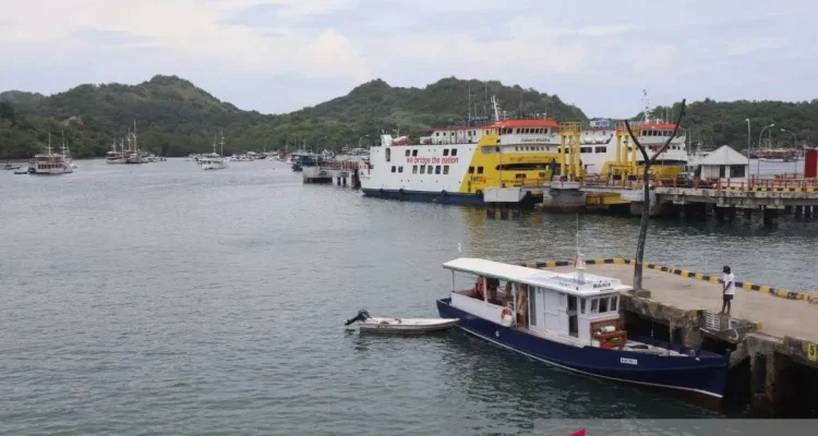 Cuaca Buruk di NTT, Pelayaran ASDP Dibatalkan dan Tips Menghadapi Cuaca Panas
