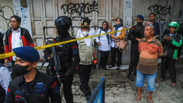 Delapan Pria Dituduh Konspirasi Pembunuhan dan Terorisme atas Rencana Serangan Drone di Acara UFC Gedung Putih