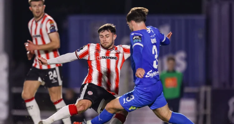 Derry City Terpuruk, Waterford FC Menang 4-2 di Brandywell