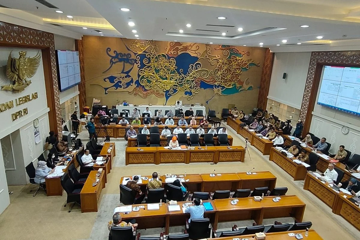 Dewan Perwakilan Rakyat (DPR) dan Pemerintah Sepakat untuk Membentuk Pusat Finansial Internasional Indonesia (PFII)