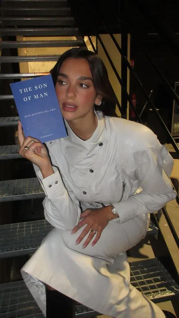 Dunia Sastra: Dua Lipa dan Zadie Smith Hadir di London Literature Festival