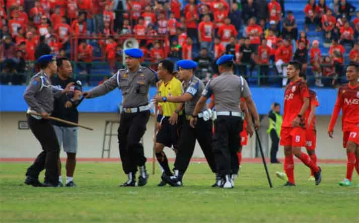 El Mala: Fenomena yang Mengancam Dunia Sepak Bola dan Masyarakat