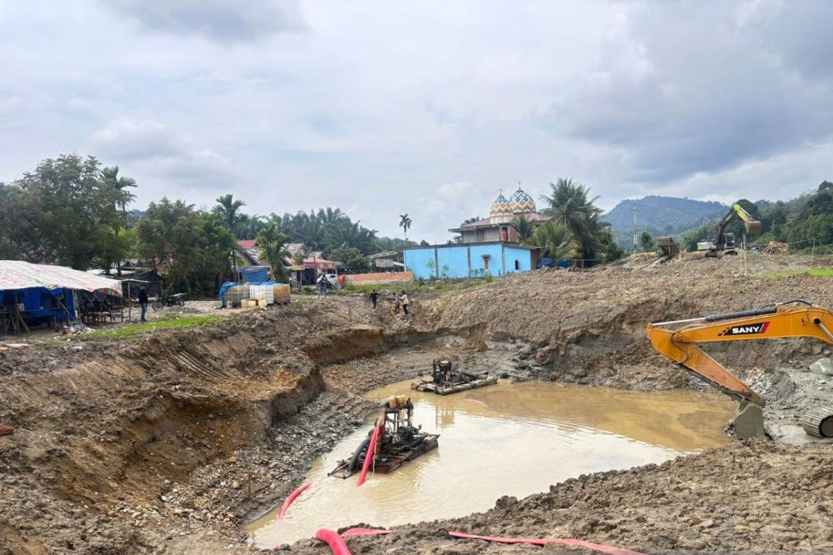 Emas Antam Stagnan, Sementara Tambang Emas Ilegal Mengancam Geopark Merangin