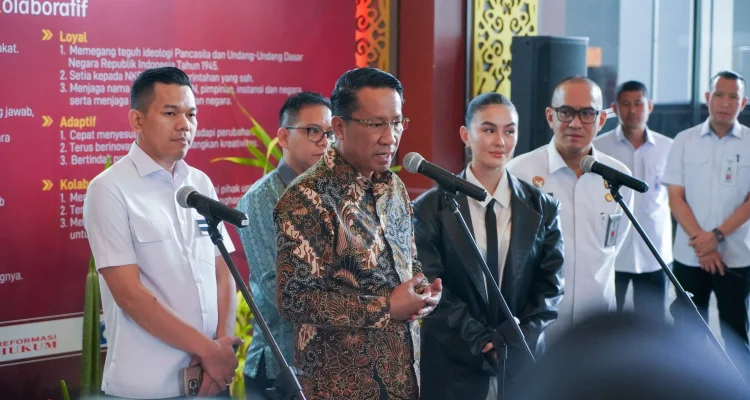 Fariz RM dan Syahravi Terlibat Kasus Hak Cipta Lagu 'Di Antara Kata'