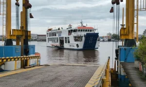 Ferry Peel River Kembali Beroperasi Setelah Mengalami Gangguan