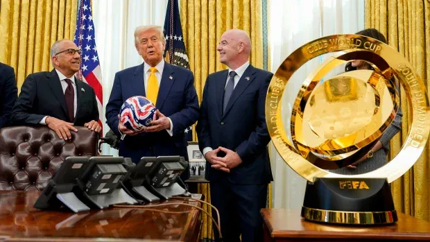 FIFA Mundur, Larangan Pemain AS Dicabut Setelah Intervensi Trump